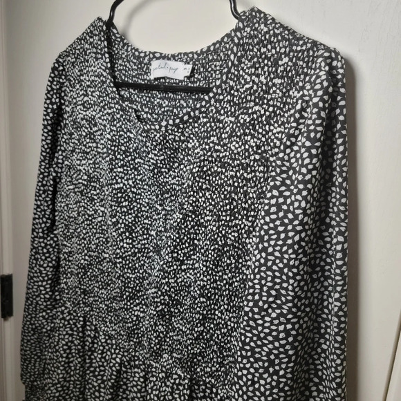 Petal + Pup Black and White Long Sleeve Tiered Modist Midi Dress - Size 10 - Picture 5 of 9